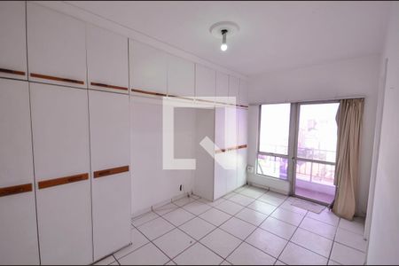 Apartamento à venda com 172m², 3 quartos e 2 vagasSuíte