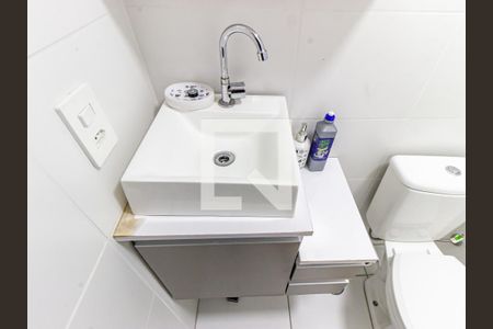 Apartamento para alugar com 38m², 2 quartos e sem vagaBanheiro
