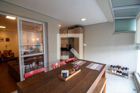 Apartamento à venda com 60m², 2 quartos e 1 vaga Apartamento à venda com 60m², 2 quartos e 1 vagaTerraço