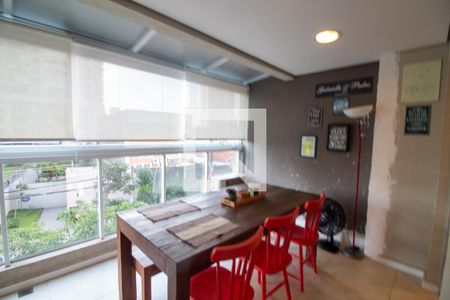 Apartamento à venda com 60m², 2 quartos e 1 vaga Apartamento à venda com 60m², 2 quartos e 1 vagaTerraço