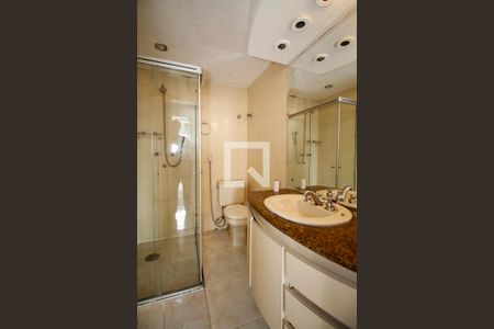 Apartamento para alugar com 110m², 3 quartos e 2 vagas Apartamento para alugar com 110m², 3 quartos e 2 vagasBanheiro Social