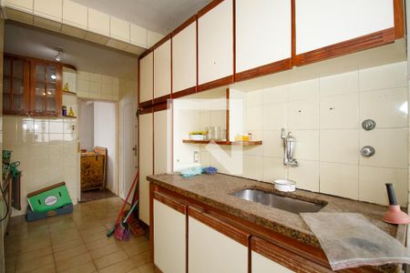 Apartamento para alugar com 110m², 3 quartos e 2 vagas Apartamento para alugar com 110m², 3 quartos e 2 vagasCozinha