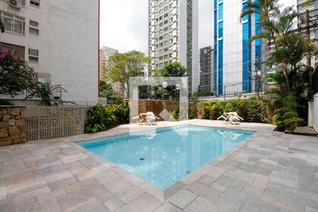 Apartamento para alugar com 110m², 3 quartos e 2 vagas Apartamento para alugar com 110m², 3 quartos e 2 vagasÁrea Comum - Piscina