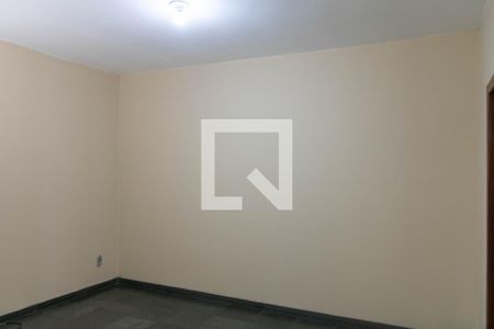 Casa à venda com 360m², 4 quartos e 4 vagasSala