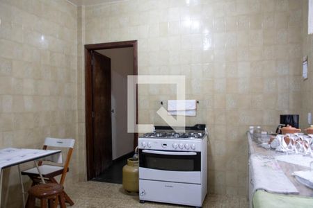 Casa à venda com 360m², 4 quartos e 4 vagasCozinha