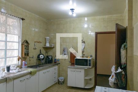 Casa à venda com 360m², 4 quartos e 4 vagasCozinha