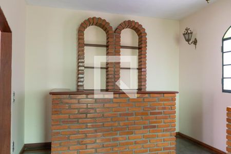 Casa à venda com 360m², 4 quartos e 4 vagasSala