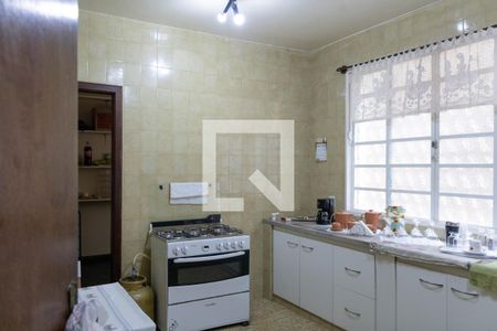 Casa à venda com 360m², 4 quartos e 4 vagasCozinha