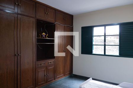 Casa à venda com 360m², 4 quartos e 4 vagasQuarto 3