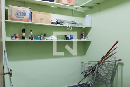 Casa à venda com 360m², 4 quartos e 4 vagasÁrea de Serviço