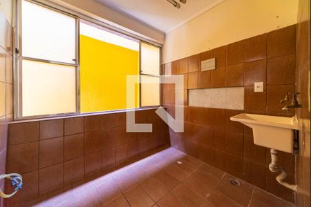 Casa à venda com 350m², 4 quartos e 2 vagas Casa à venda com 350m², 4 quartos e 2 vagasÁrea de Serviço