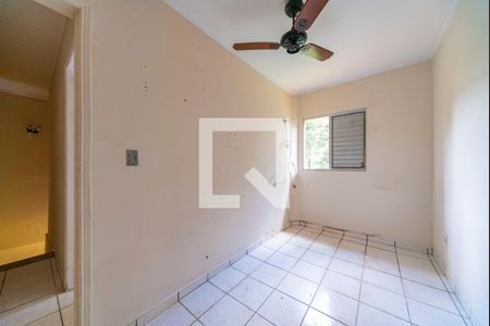 Casa à venda com 350m², 4 quartos e 2 vagas Casa à venda com 350m², 4 quartos e 2 vagascasa 2 Quarto 1