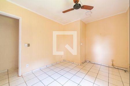 Casa à venda com 350m², 4 quartos e 2 vagas Casa à venda com 350m², 4 quartos e 2 vagascasa 2 Quarto 2