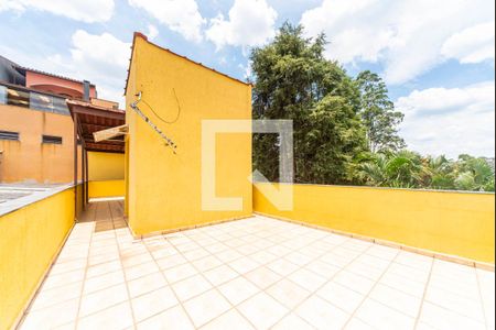 Casa à venda com 350m², 4 quartos e 2 vagas Casa à venda com 350m², 4 quartos e 2 vagasCobertura