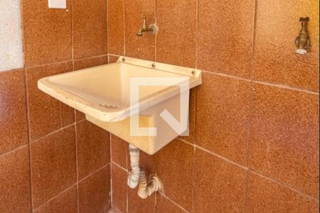 Casa à venda com 350m², 4 quartos e 2 vagas Casa à venda com 350m², 4 quartos e 2 vagasÁrea de Serviço