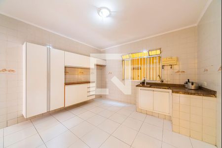 Casa à venda com 350m², 4 quartos e 2 vagas Casa à venda com 350m², 4 quartos e 2 vagasCozinha