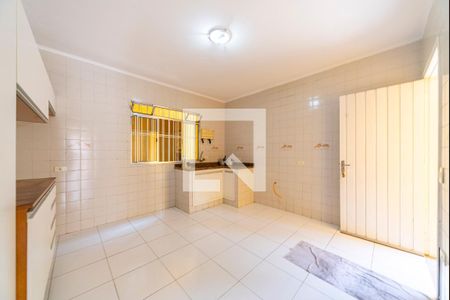 Casa à venda com 350m², 4 quartos e 2 vagas Casa à venda com 350m², 4 quartos e 2 vagasCozinha