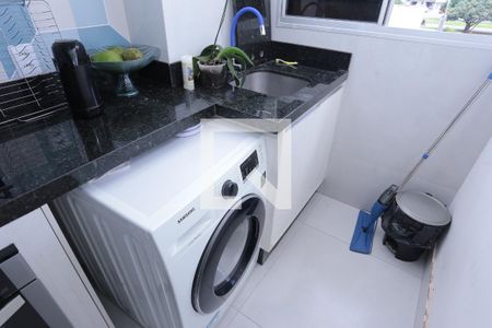 Apartamento à venda com 64m², 2 quartos e 1 vagaCozinha