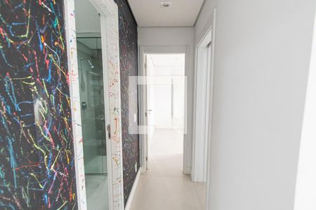 Corredor de apartamento para alugar com 2 quartos, 68m² em Cambuci, São Paulo