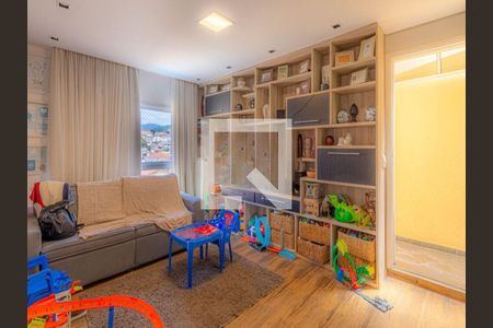 Casa à venda com 3 quartos, 210m² em Vila Nova Mazzei, São Paulo