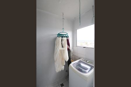 Apartamento à venda com 60m², 3 quartos e 1 vaga Apartamento à venda com 60m², 3 quartos e 1 vagaLavanderia