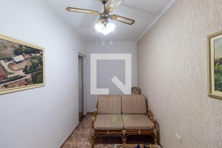 Casa à venda com 272m², 3 quartos e 2 vagasEscritório