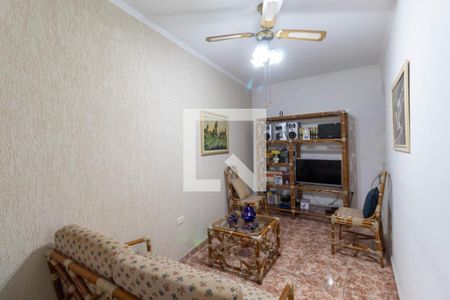 Casa à venda com 272m², 3 quartos e 2 vagasEscritório