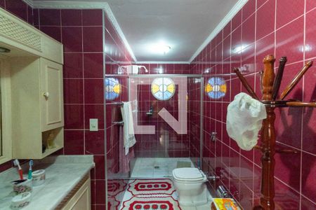 Casa à venda com 272m², 3 quartos e 2 vagasBanheiro da Suíte