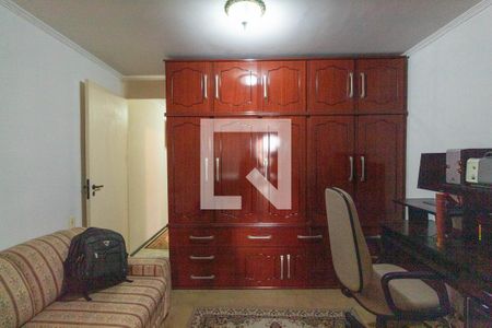 Casa à venda com 272m², 3 quartos e 2 vagasCloset da suíte