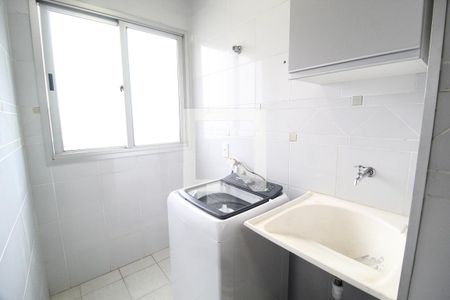 Apartamento para alugar com 68m², 2 quartos e 1 vagaÁrea de Serviço
