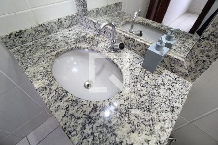 Apartamento para alugar com 68m², 2 quartos e 1 vagaBanheiro da Suíte