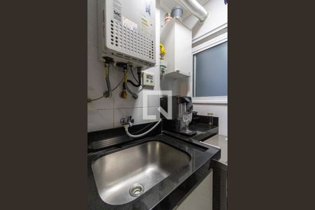 Apartamento à venda com 68m², 2 quartos e 1 vaga Apartamento à venda com 68m², 2 quartos e 1 vagaArea de Serviço