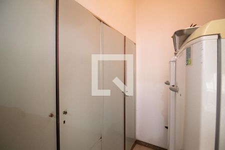 Apartamento à venda com 150m², 3 quartos e 1 vagaÁrea de serviço - despensa