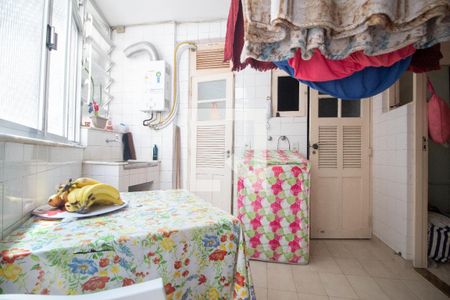 Apartamento à venda com 150m², 3 quartos e 1 vagaÁrea de serviço