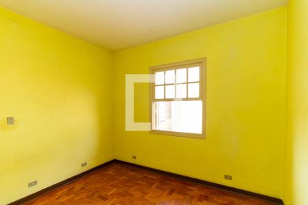 Quarto 2 de casa para alugar com 2 quartos, 90m² em Vila Lucia, São Paulo