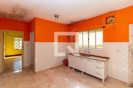 Casa para alugar com 90m², 2 quartos e 2 vagas Casa para alugar com 90m², 2 quartos e 2 vagasCozinha