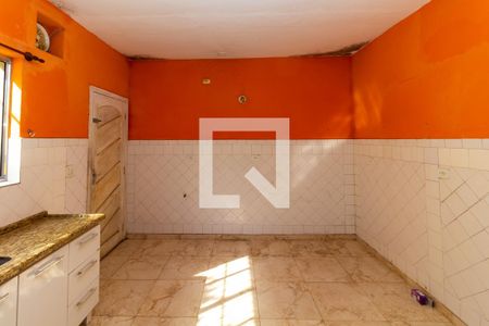 Casa para alugar com 90m², 2 quartos e 2 vagas Casa para alugar com 90m², 2 quartos e 2 vagasCozinha