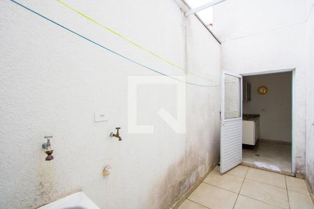 Apartamento para alugar com 65m², 2 quartos e 1 vagaÁrea de serviço