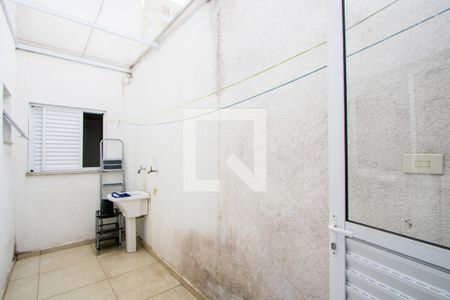 Apartamento para alugar com 65m², 2 quartos e 1 vagaÁrea de serviço