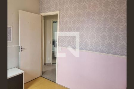 Quarto 1 de apartamento para alugar com 2 quartos, 50m² em Jardim Iracema, São Paulo