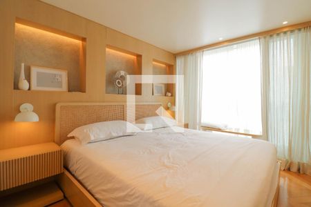 Apartamento à venda com 197m², 3 quartos e 3 vagas Apartamento à venda com 197m², 3 quartos e 3 vagasSuíte 1