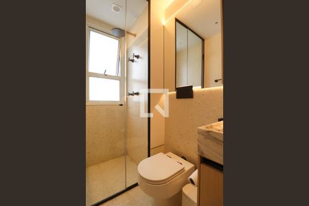 Apartamento à venda com 197m², 3 quartos e 3 vagas Apartamento à venda com 197m², 3 quartos e 3 vagasBanheiro da Suíte 2