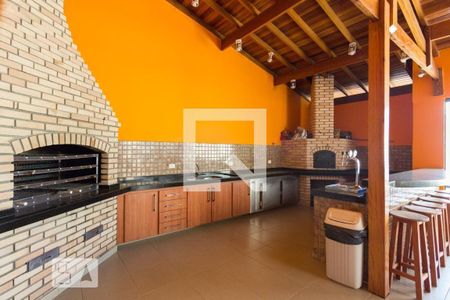 Apartamento à venda com 120m², 4 quartos e 3 vagas Apartamento à venda com 120m², 4 quartos e 3 vagasÁrea comum - Churrasqueira