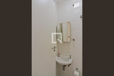 Apartamento à venda com 120m², 4 quartos e 3 vagas Apartamento à venda com 120m², 4 quartos e 3 vagasÁrea de Serviço
