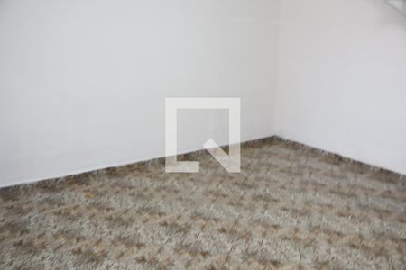 Sala de casa para alugar com 2 quartos, 125m² em Vila Darli, São Paulo