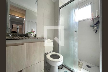 Apartamento à venda com 68m², 3 quartos e 1 vaga Apartamento à venda com 68m², 3 quartos e 1 vagaBanheiro da Suíte