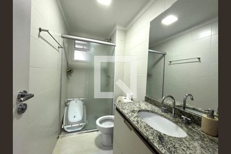 Apartamento à venda com 68m², 3 quartos e 1 vaga Apartamento à venda com 68m², 3 quartos e 1 vagaBanheiro Corredor