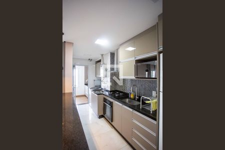 Apartamento para alugar com 82m², 2 quartos e 2 vagasCozinha