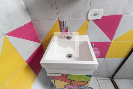 Banheiro de casa para alugar com 3 quartos, 160m² em Carandiru, São Paulo