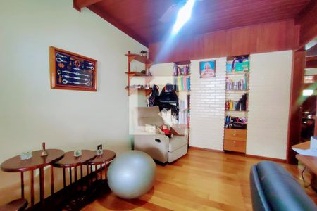 Casa de condomínio à venda com 272m², 3 quartos e 4 vagasVaranda 